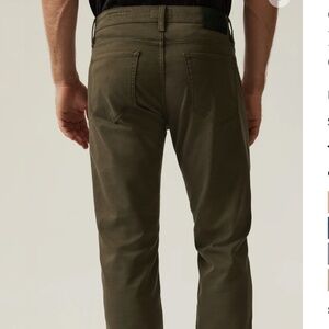 34 Heritage Men's Courage Mid Rise, Straight Leg 33/32